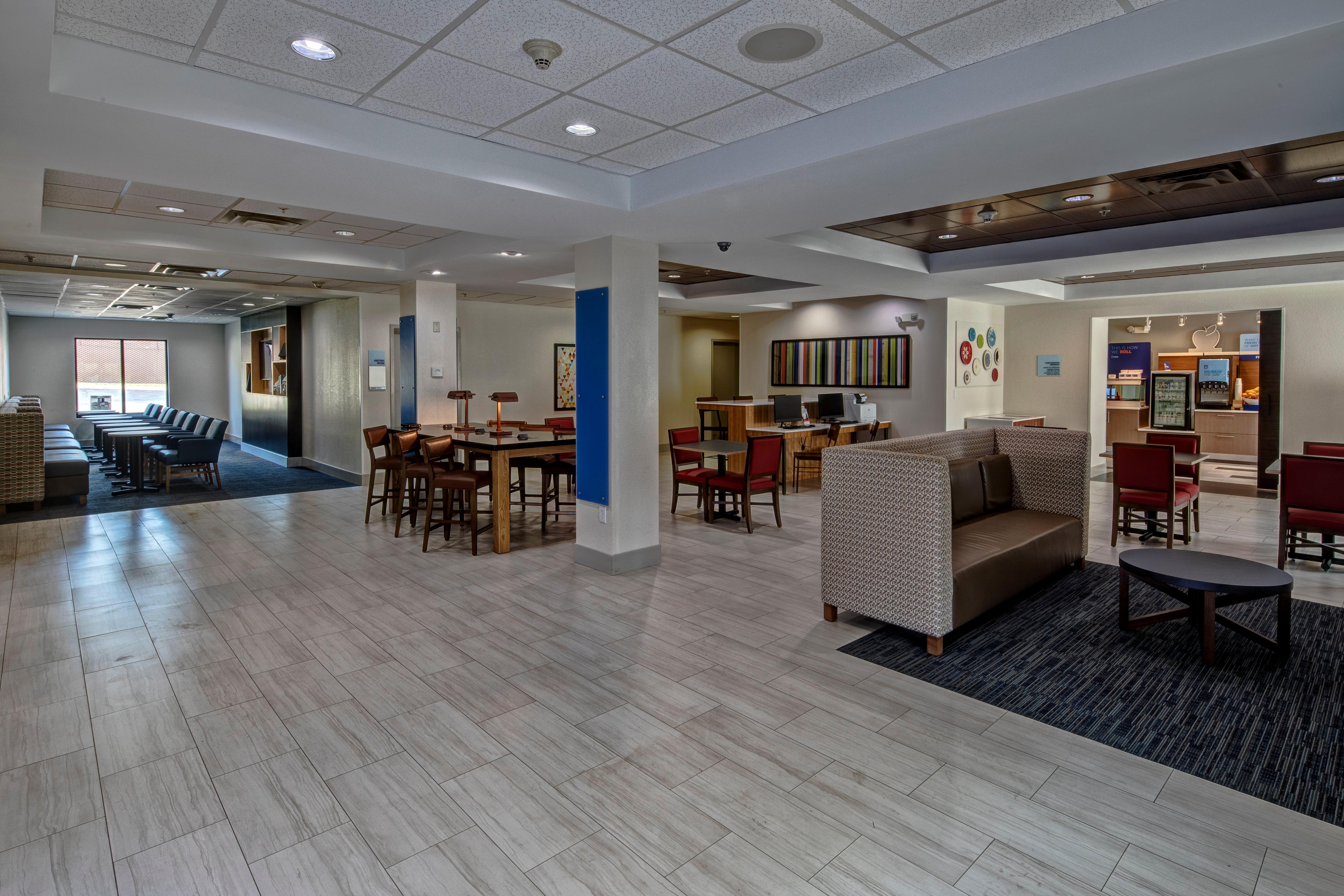 Holiday Inn Express Hotel & Suites Smyrna-Nashville Area By Ihg Екстер'єр фото