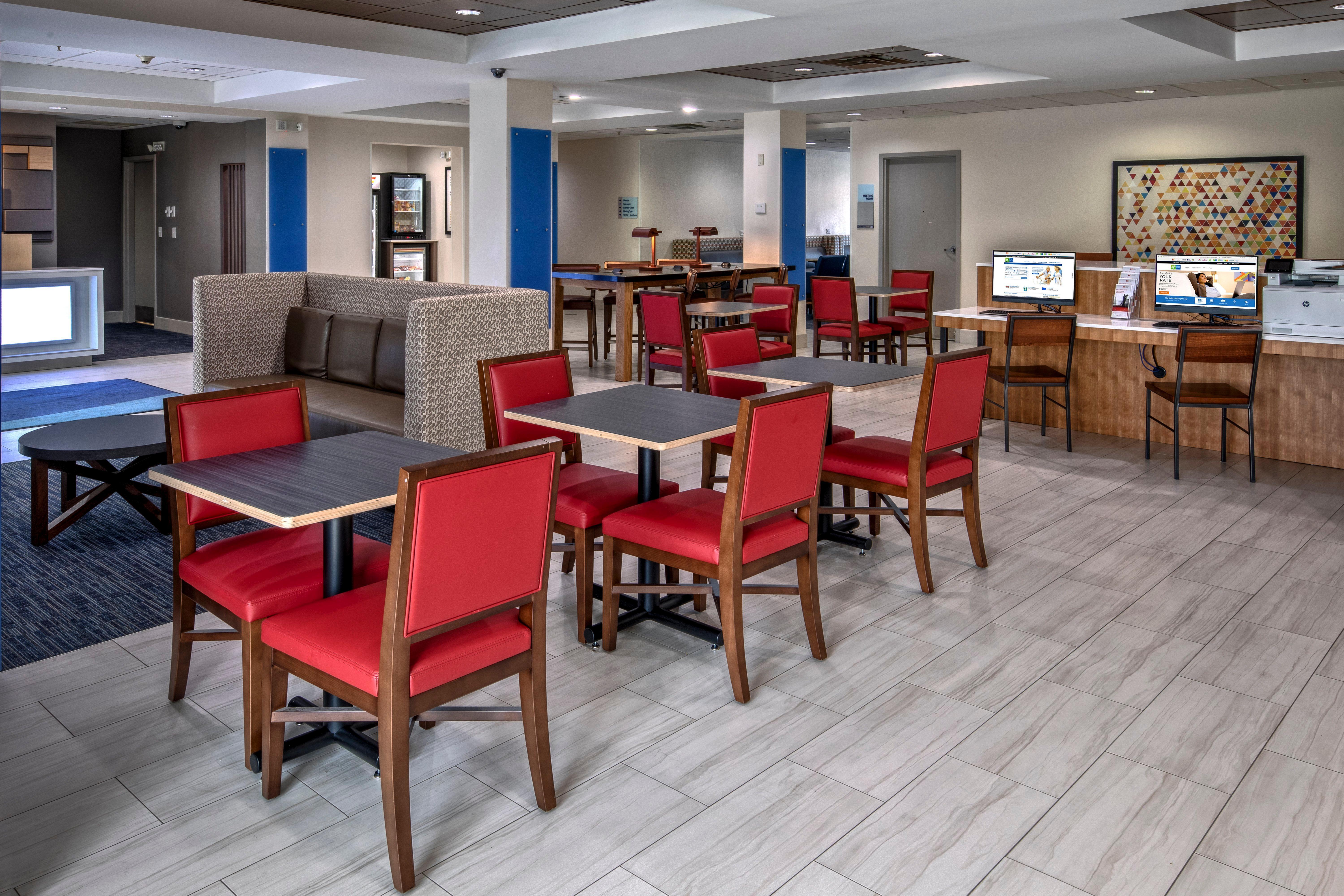 Holiday Inn Express Hotel & Suites Smyrna-Nashville Area By Ihg Екстер'єр фото
